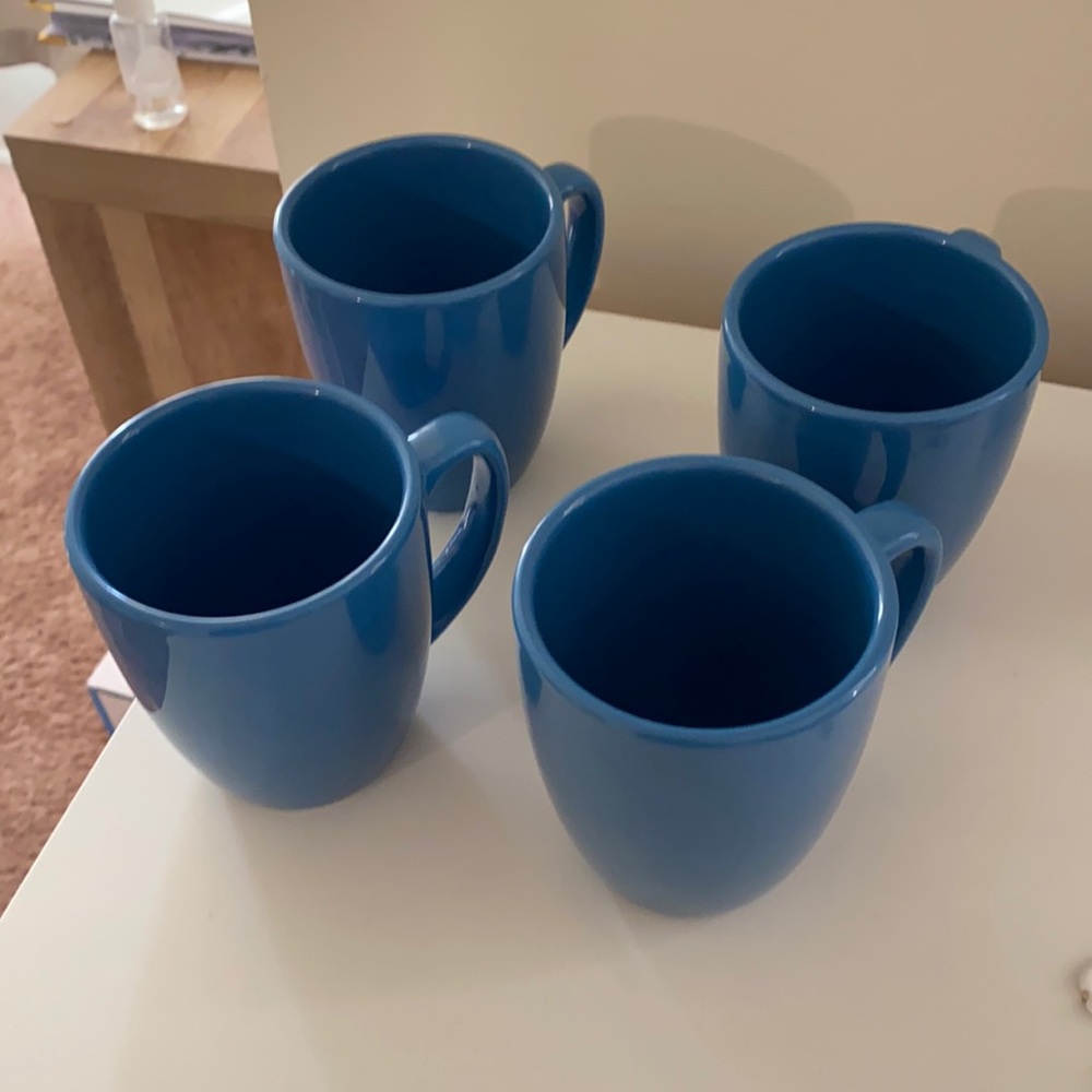 Set of four blue Corelle mugs